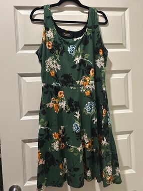 Green Floral Sleeveless Dress